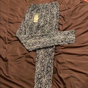 Women’s lined floral leggings